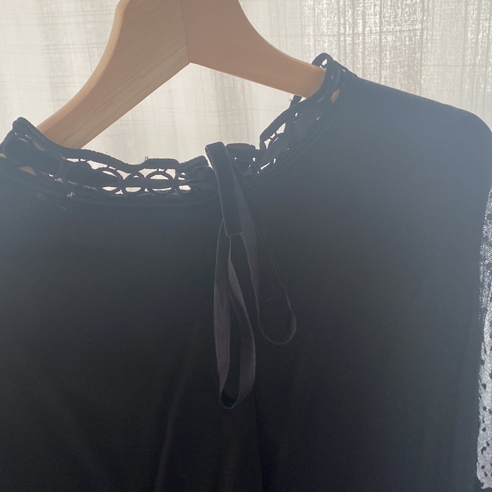 Black dress with sheer long sleeves. - Picture 4 of 7